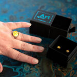 bijzondere-14k-witgouden-ring-met-as-van-overledene2 Bijzondere 14k witgouden ring met as van overledene