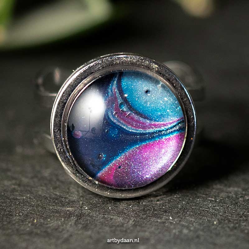handgemaakte verstelbare ring paars & blauw 14mm handgemaakte verstelbare ring paars & blauw 14mm
