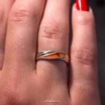 Bijzondere sterling zilveren ring met oranje en gele inleg